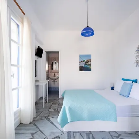 Nikoleta Kolympithres Paros Apart Otel *