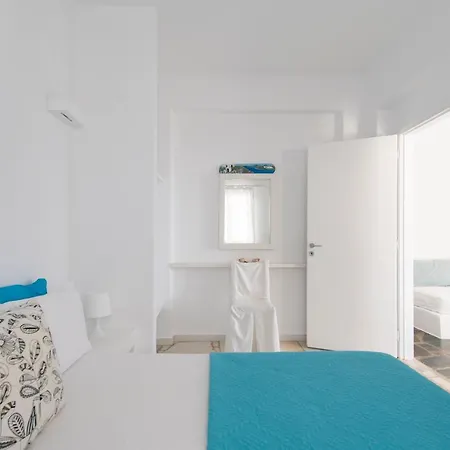 Nikoleta Kolympithres Paros Apart Otel *