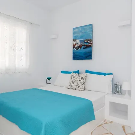 Nikoleta Kolympithres Paros Aparthotel *